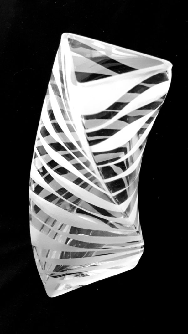 Schraubenvase-Deco-Welle-breit-H-23-cm